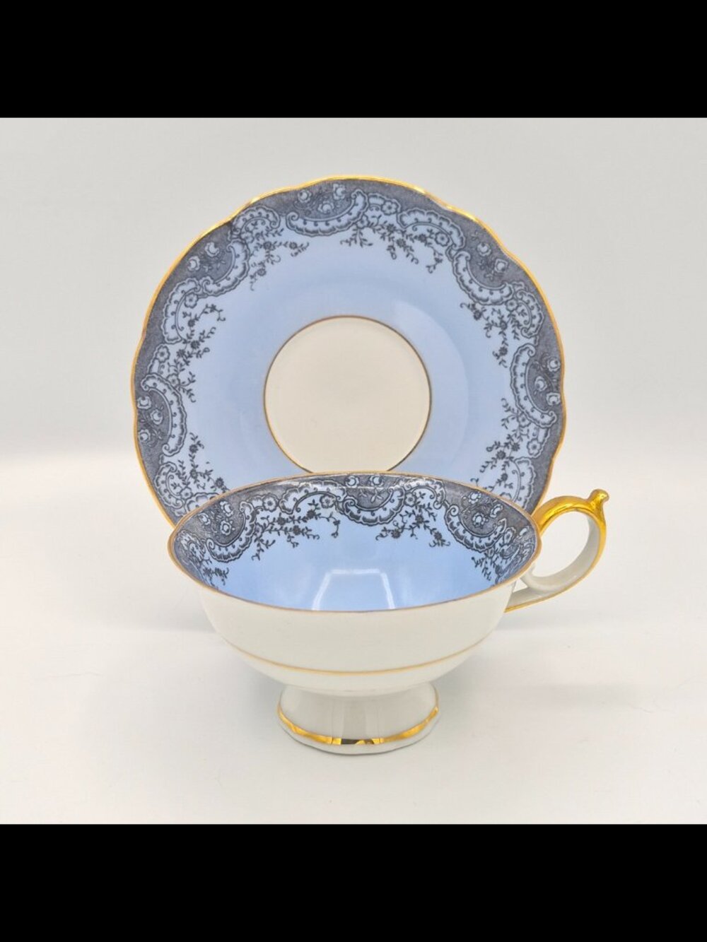 Vintage Royal Bayreuth Periwinkle Blue Teacup Set